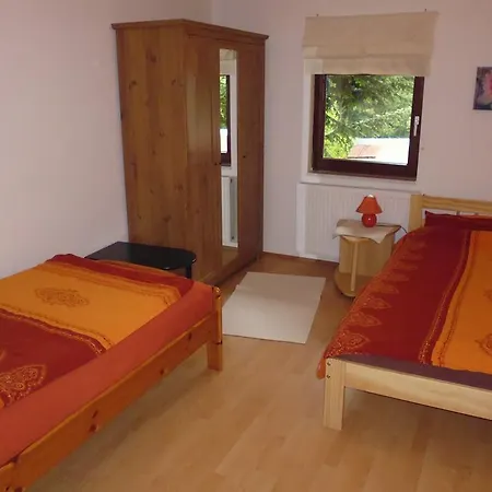 Tischneck Apartment